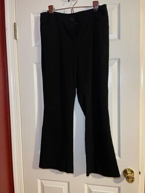 Willi Smith Black Boot-Cut Dress Pants